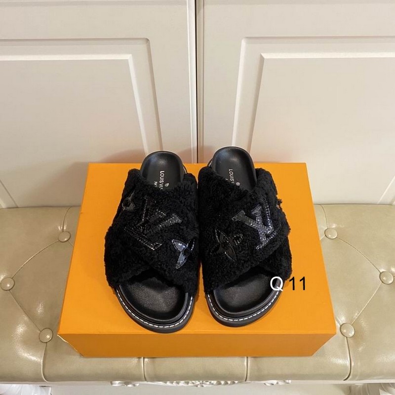 LV Men's Slippers 87